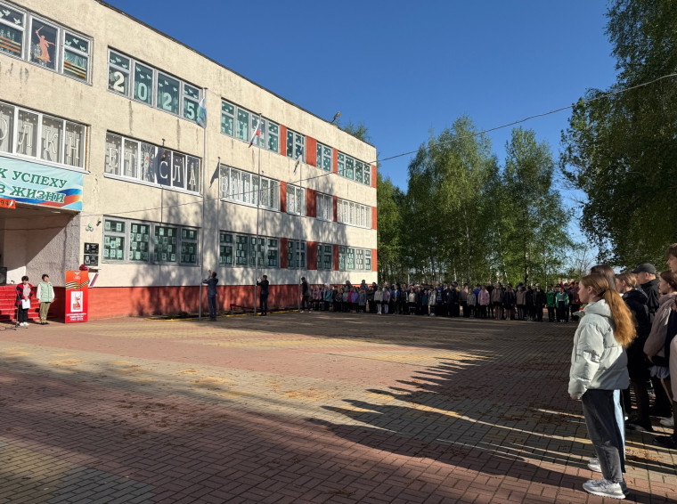 Моменты школьного утра.